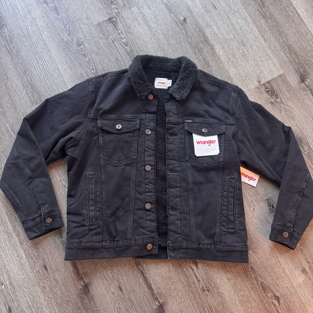 NWT Wrangler Sherpa Lined Trucker Jacket Black Men’s Large Western Denim Coat - Picture 2 of 7